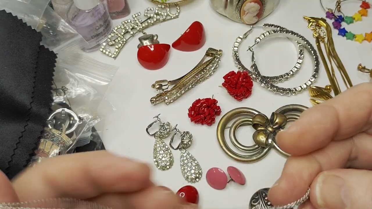Jewelry for Valentine's Day RED PINK SALE Enchanted Dream Handmade and Vintage 