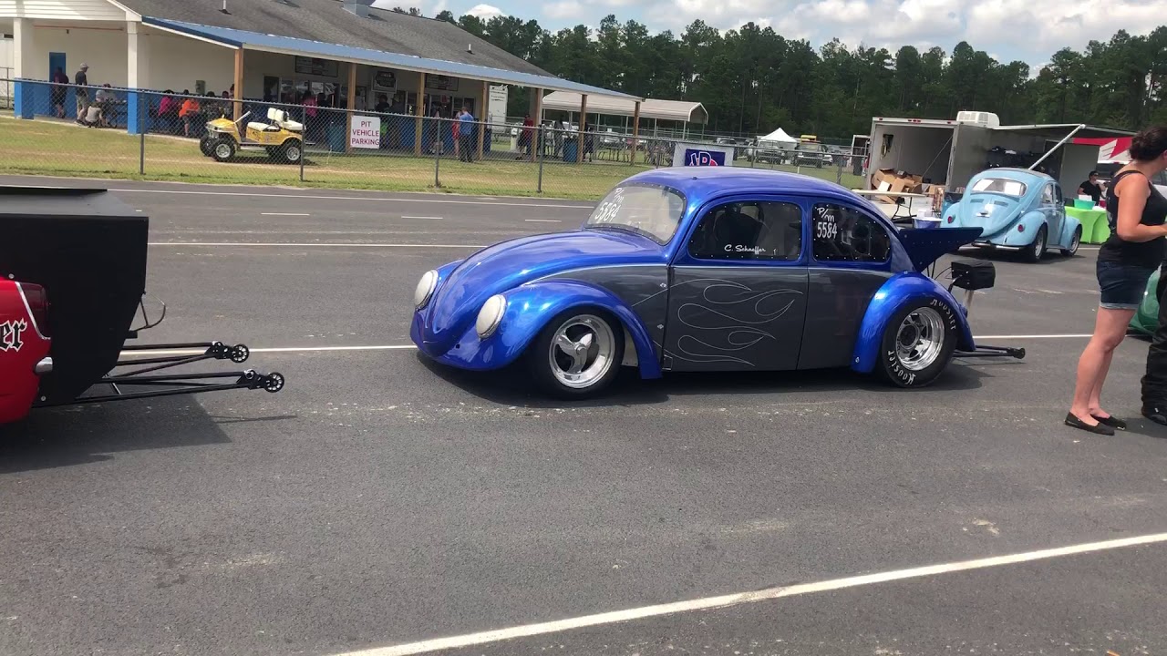 Pro Mod VW Race Cars Line Up at VW Drag Night 2018