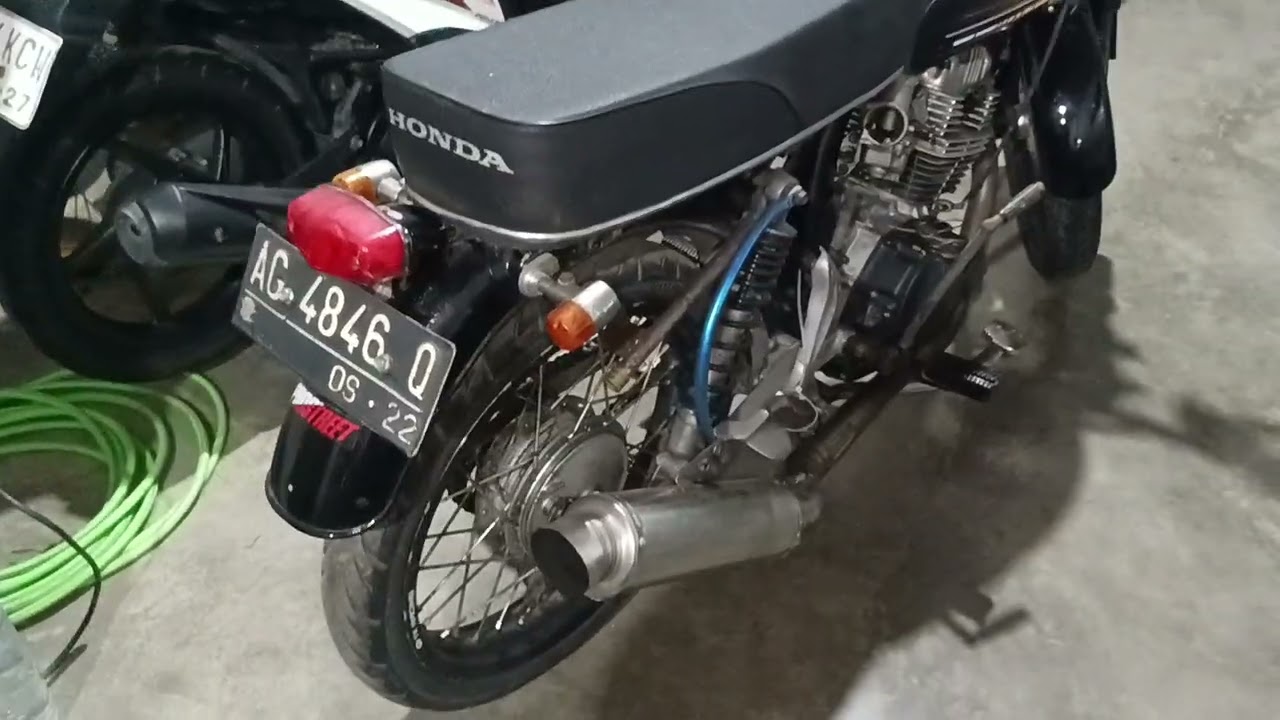 Gl max 2002 std  bahan hereeex Rp 7500 JT an siaap gaas sak danine