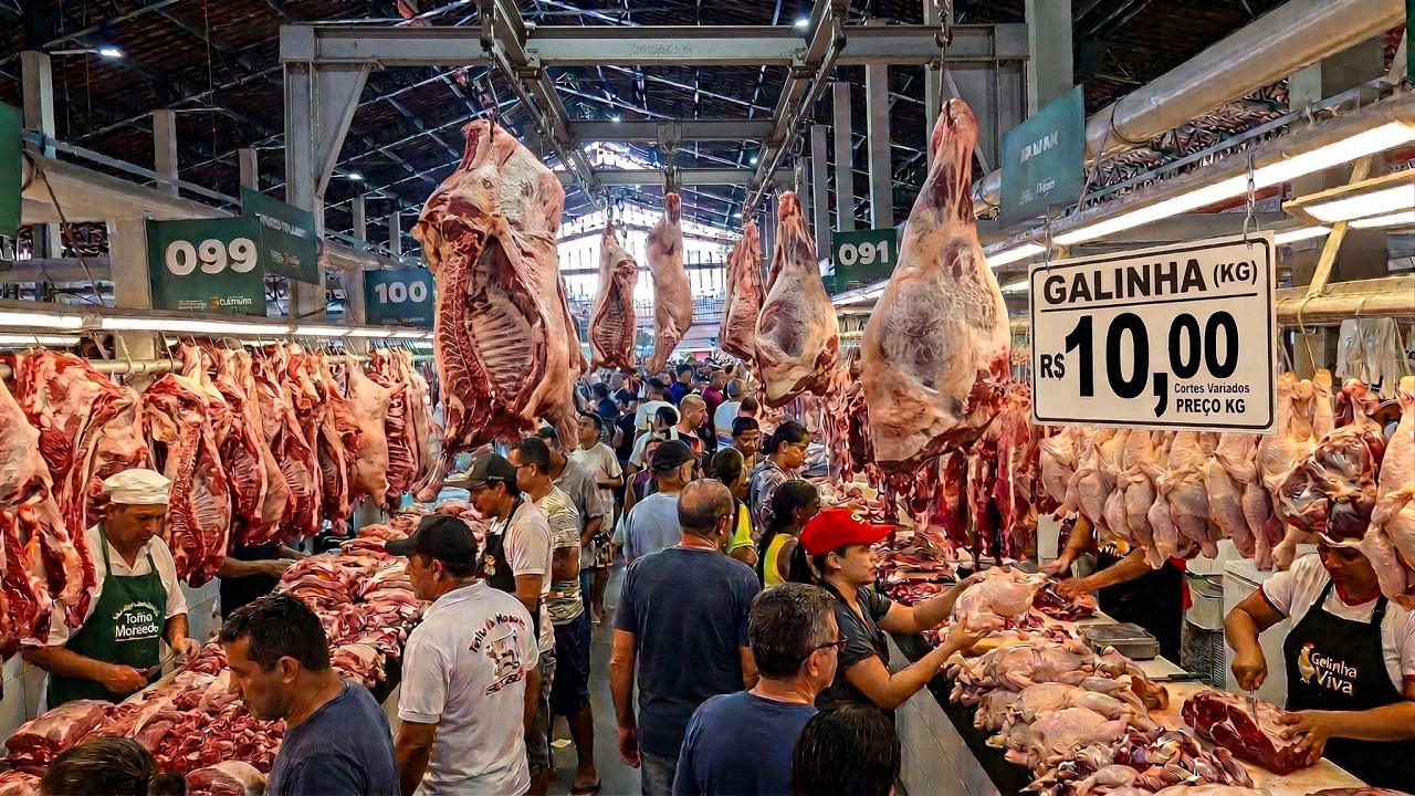 A FEIRA LIVRE DO S&Aacute;BADO EM CARUARU-PE &Eacute; S&Oacute; FARTURA NO NORDESTE!!!