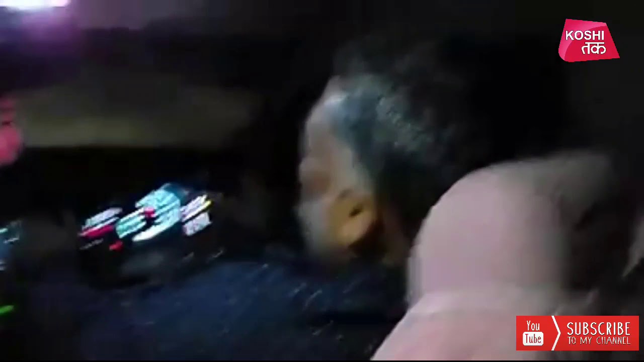 Pappu Yadav arrives while driving in Patna