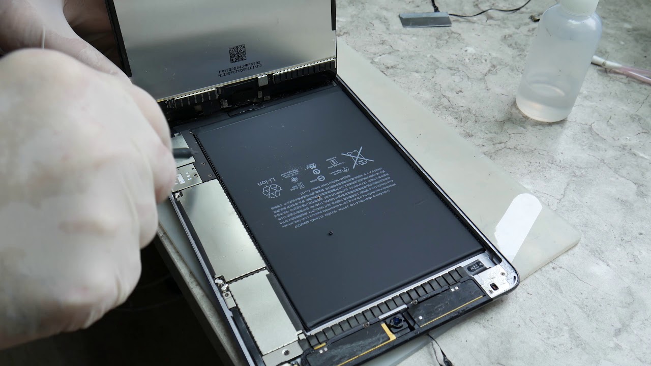Ipad mini 4 // Замена стекла и тачскрина на OCA.