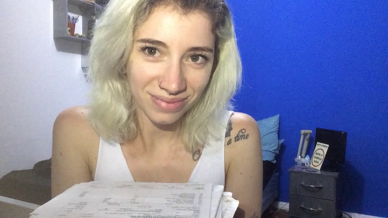 ASMR Organizing paper - Rambling, Tapping, paper sounds and paper wrapping.