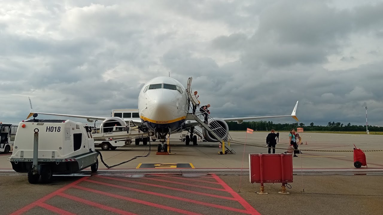 going from Luton airport to lublin airport.