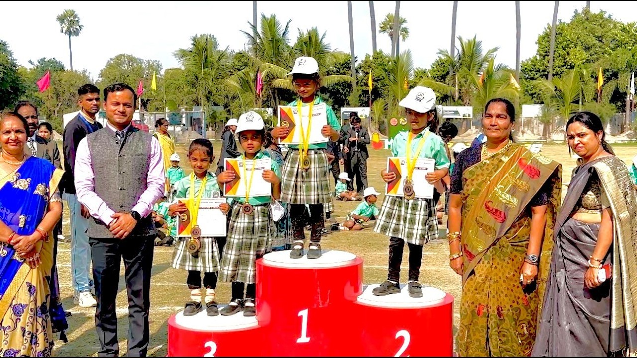 Aysha Got Medal On Sports Day😍