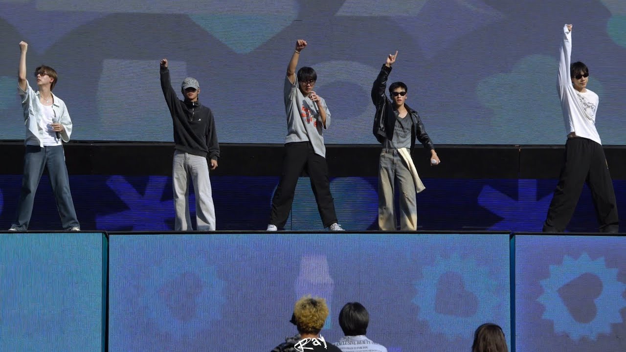 [Fancam] 20251230 Soundcheck & Blocking ~ LAZ1 - Amazing Thailand Countdown 2026 @ ICON SIAM