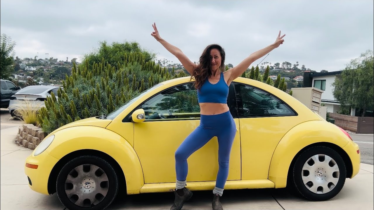 ПОСМОТРИТЕ, КАК Я ПАКОВАЛ ВСЕ МОИ ВЕЩИ В СВОЙ VW BEETLE 🚕🌟