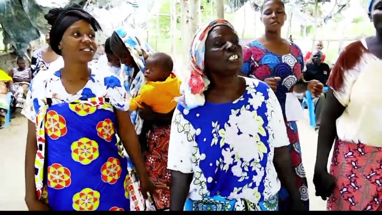 WAMAMA WA KADZIYANI CHURCH WABARIKI WATUMISHI WAO }KCOC MEDIA/#newlife #sasatvgospel #church 