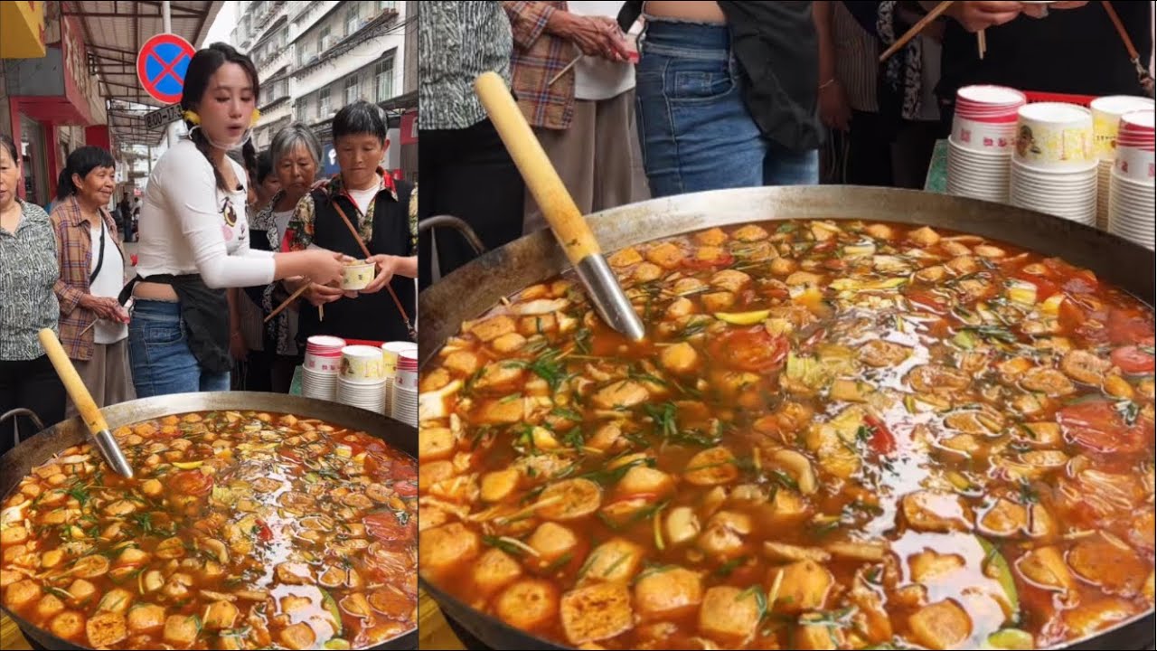 The beautiful👍and kind lady is👏giving noodle soup to the old people💓on the street🙏