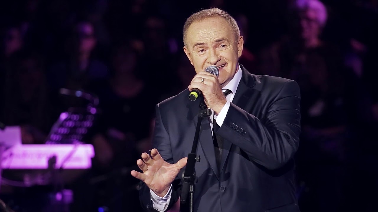 Mate Bulić - Vijavica (live at Lisinski 2015.)
