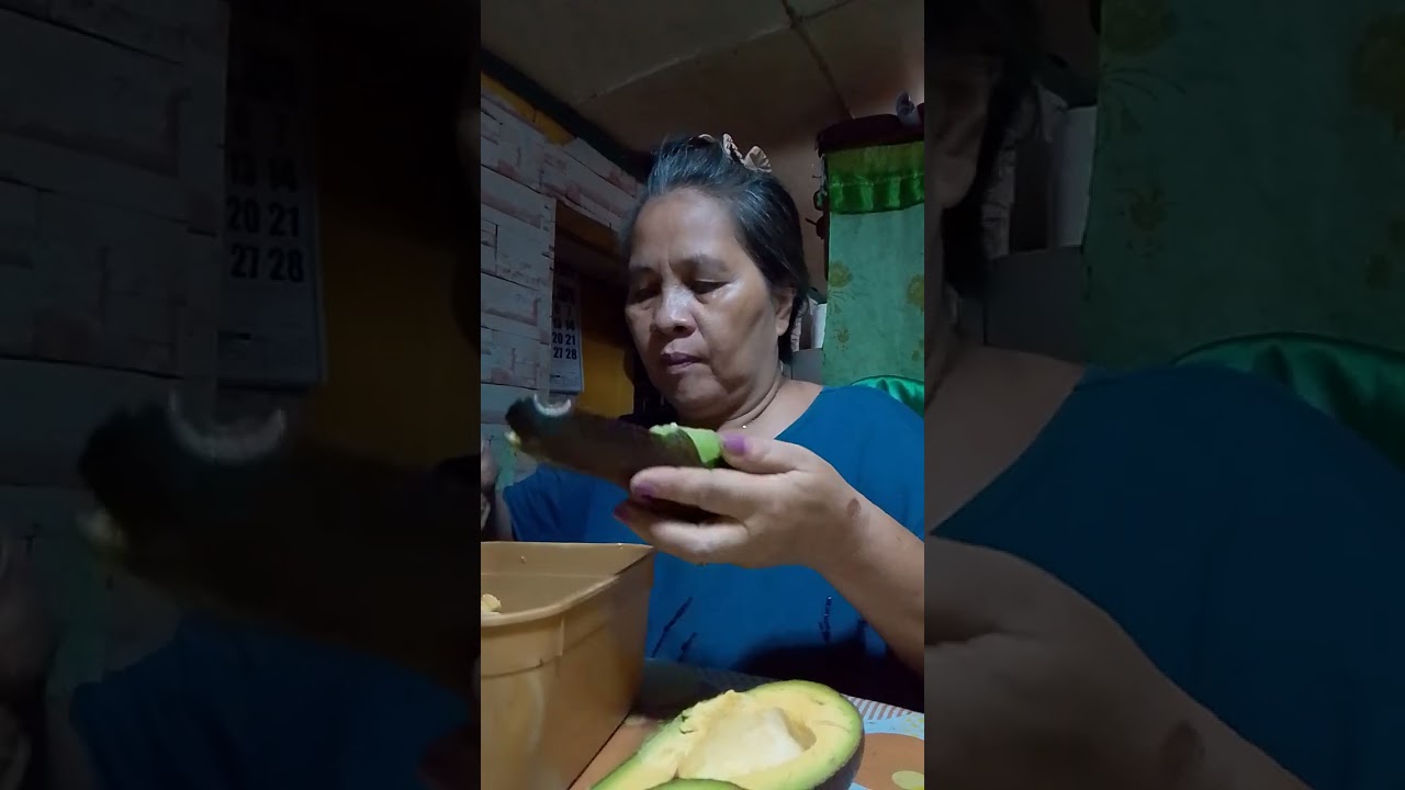 Avocado 🥑 banana 🍌 halohalo