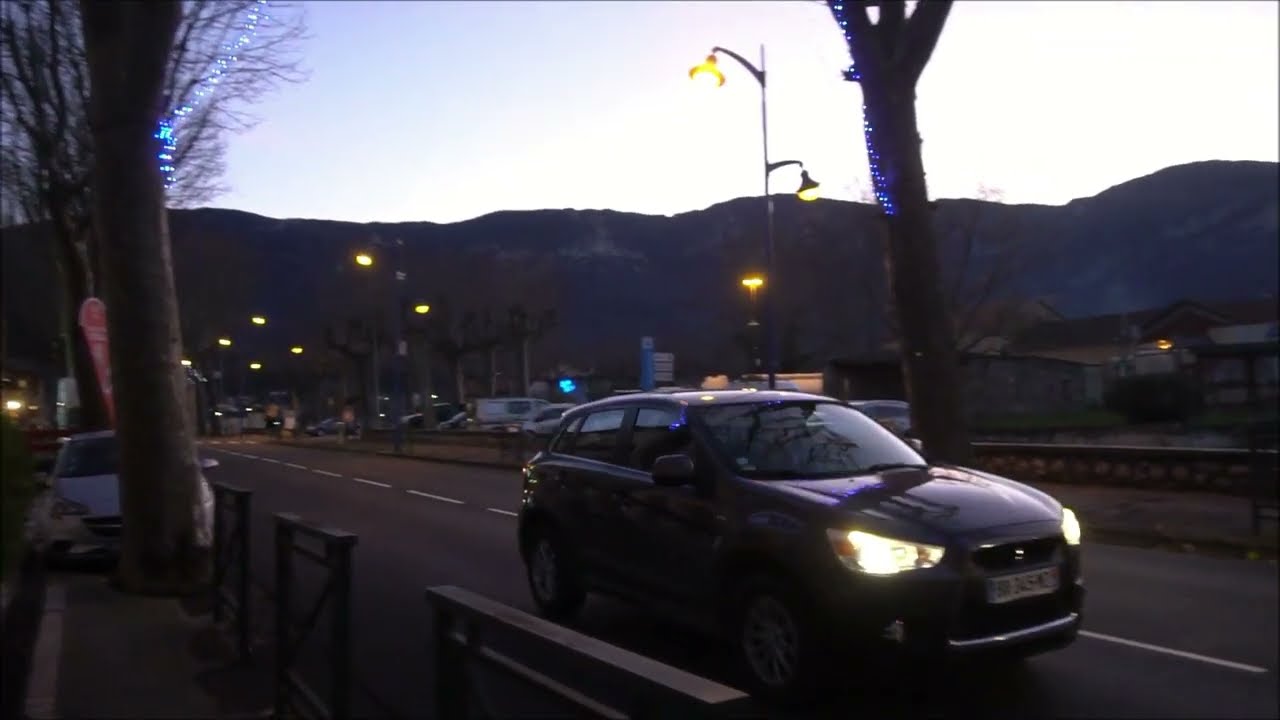 Quillan la Nuit : une 3e vidéo à 4 mains de Yann et Jean-Marc (Y  b5)
