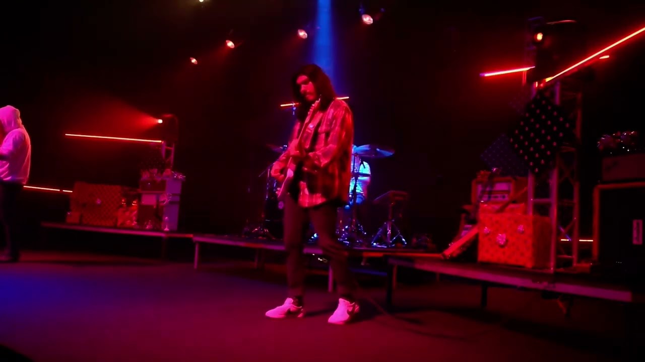Badflower - Cry: From the Christmas is Cancelled Livestream
