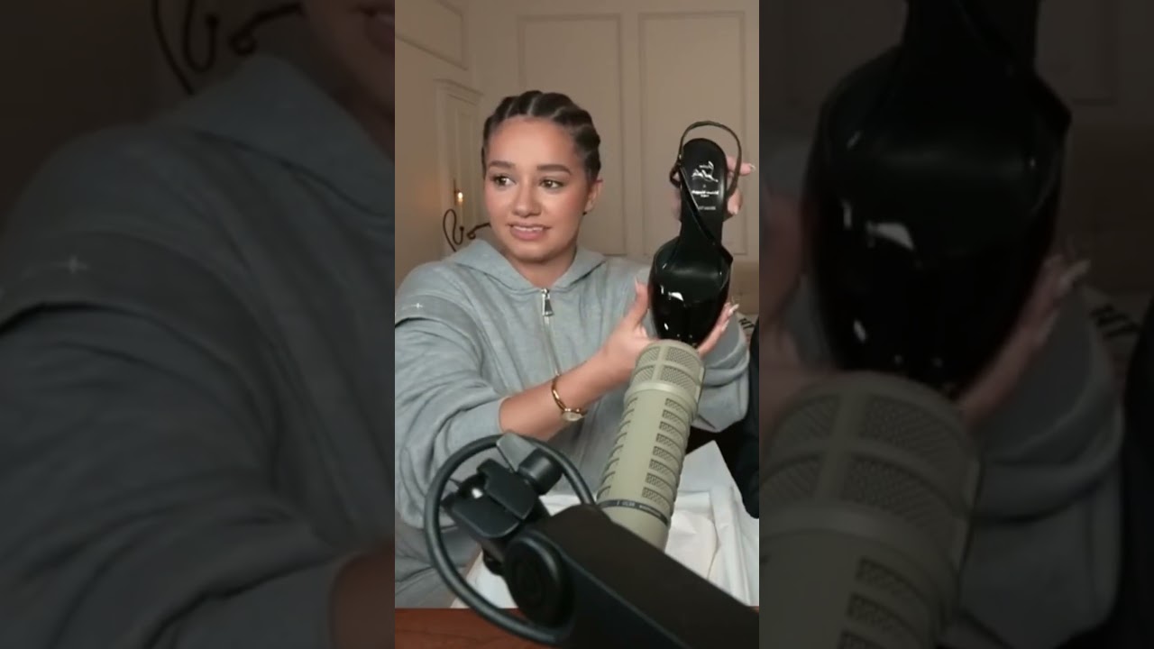 Stars is not very impressed by Lena's new Louboutin pair 😂