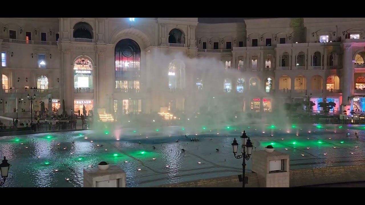 Dancing Fountain and Laser Show - Palace Vendome Mall