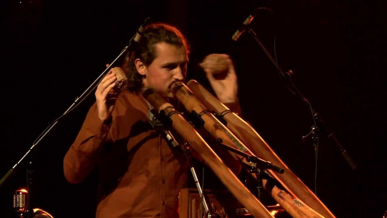 Didgeridoo & Overtone Singing