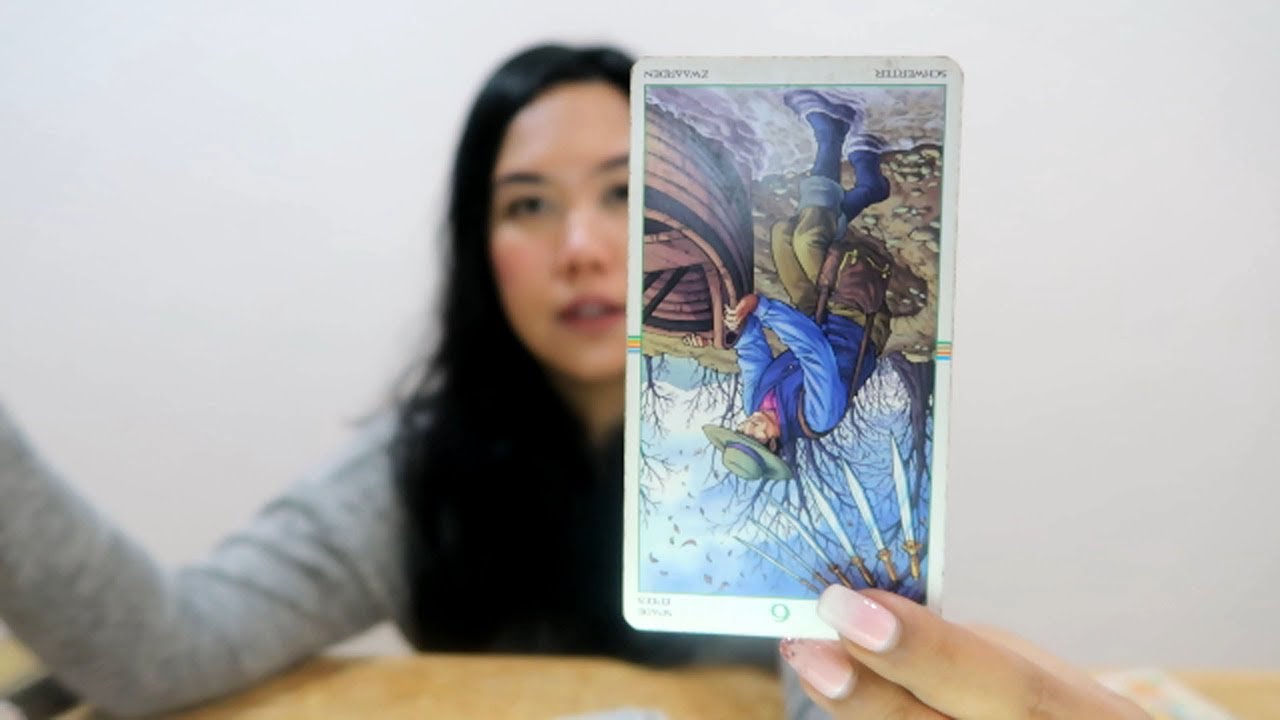 Leo ❤ CAN'T GET YOU OUT OF THEIR HEAD. March 2019 Love Tarot Reading