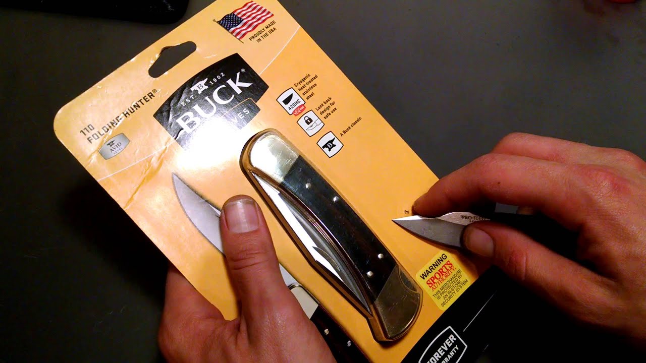 Buck 110 clamshell package unboxing