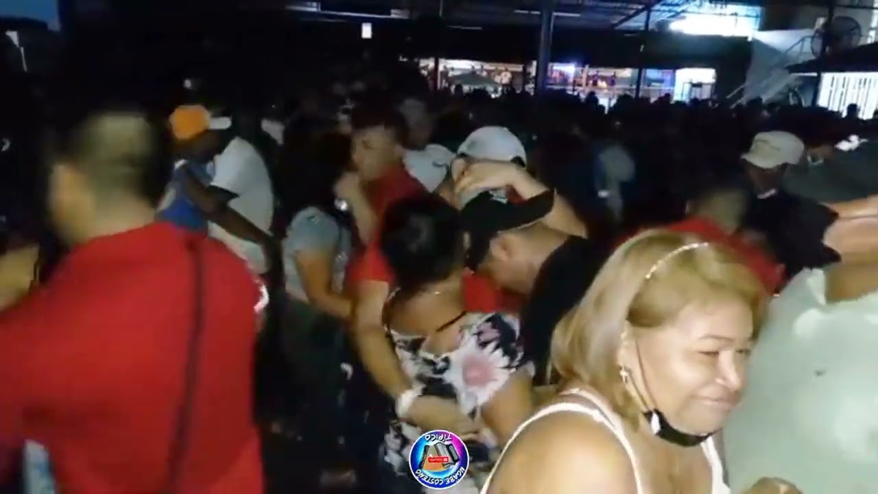 LESLY SANTAMARÍA/ ME MATA LA CABANGA