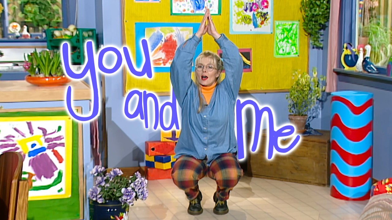 Growing Bulbs - You and Me You & Me | Suzy Cato | The Original | Preschool | Learning Made Fun