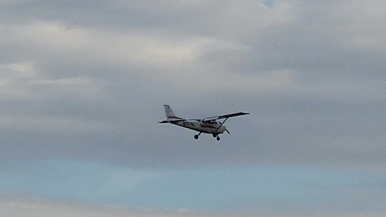 Deck Airport, Myerstown Pa. 3 Planes coming in for a landing
