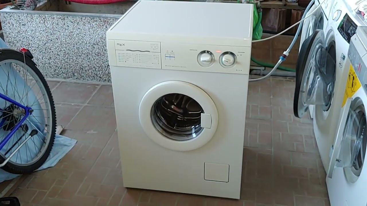 La lavatrice della signora Maria (Rex Aquacycle RL5X) - Presentazione breve