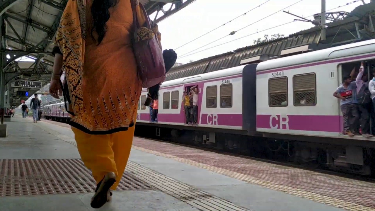 Mumbai Local Train Bhandup Station Mumbai Max.