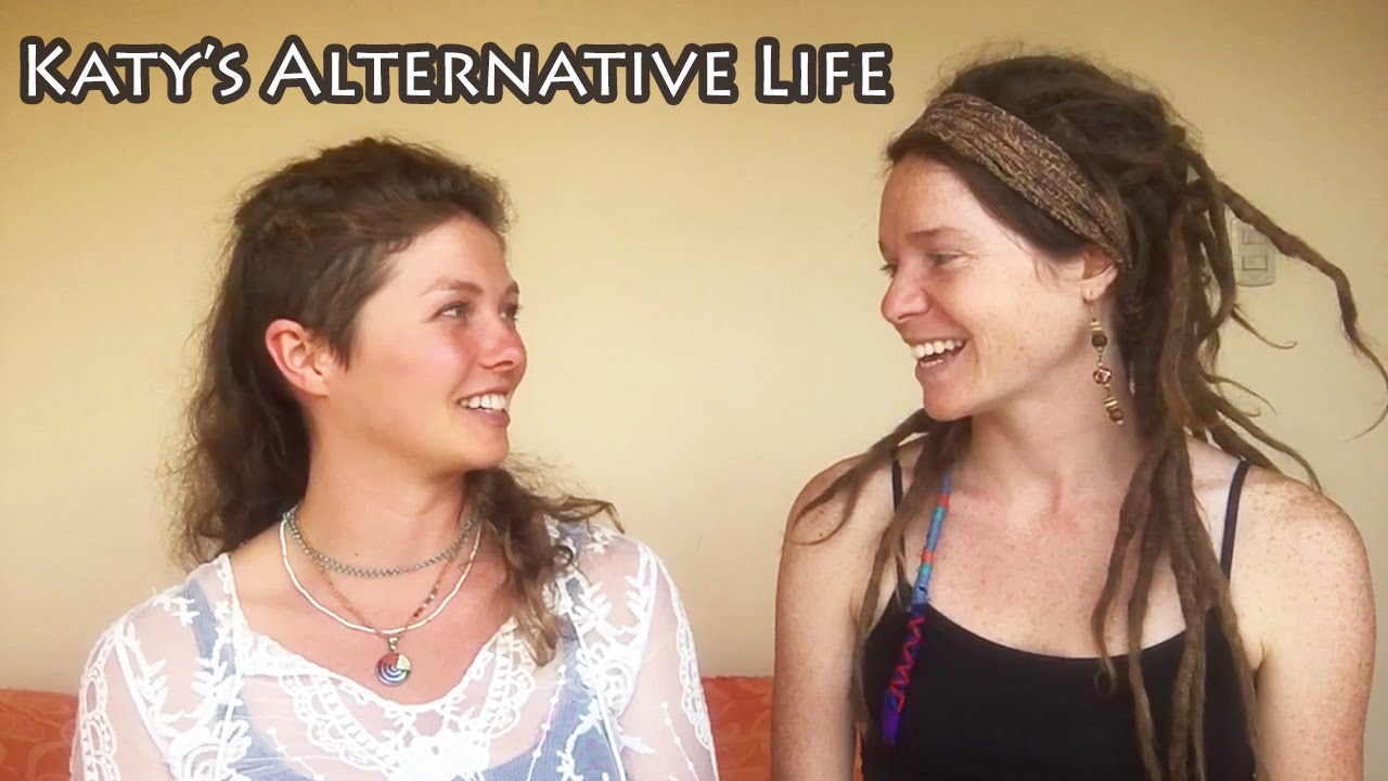 WOOFing Kanekiki + Unconventional Living || Interview with Katy Craine