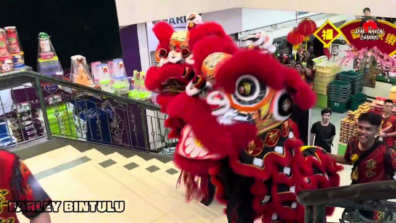 Farley Bintulu Lion Dance Part 1