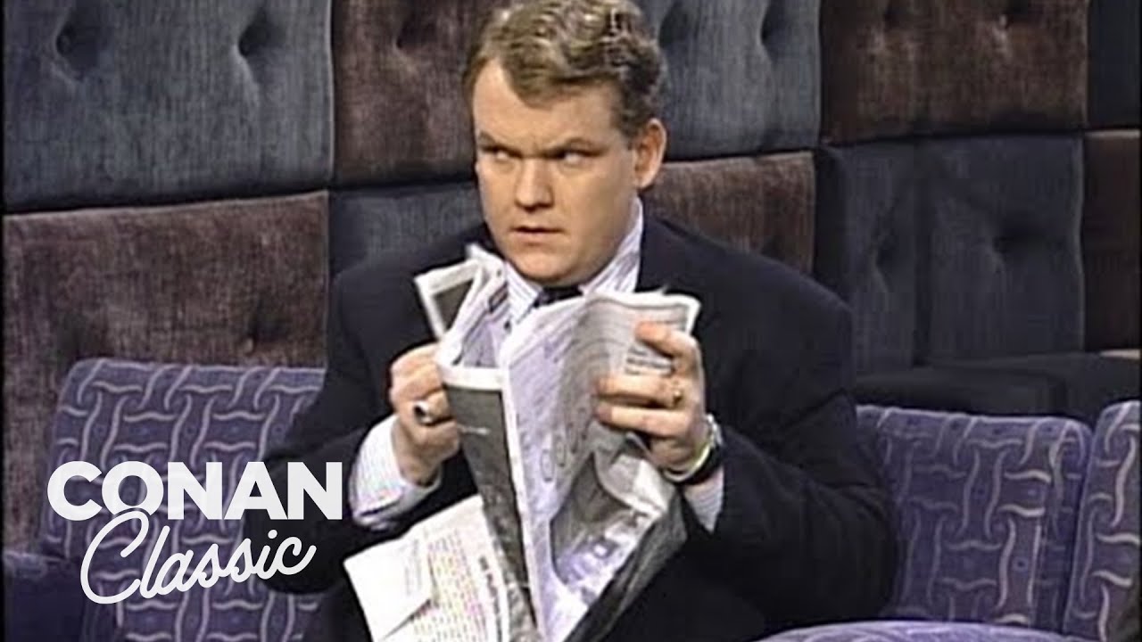 Камера застряла на Энди во время интервью Марисы Томей | Late Night with Conan O’Brien