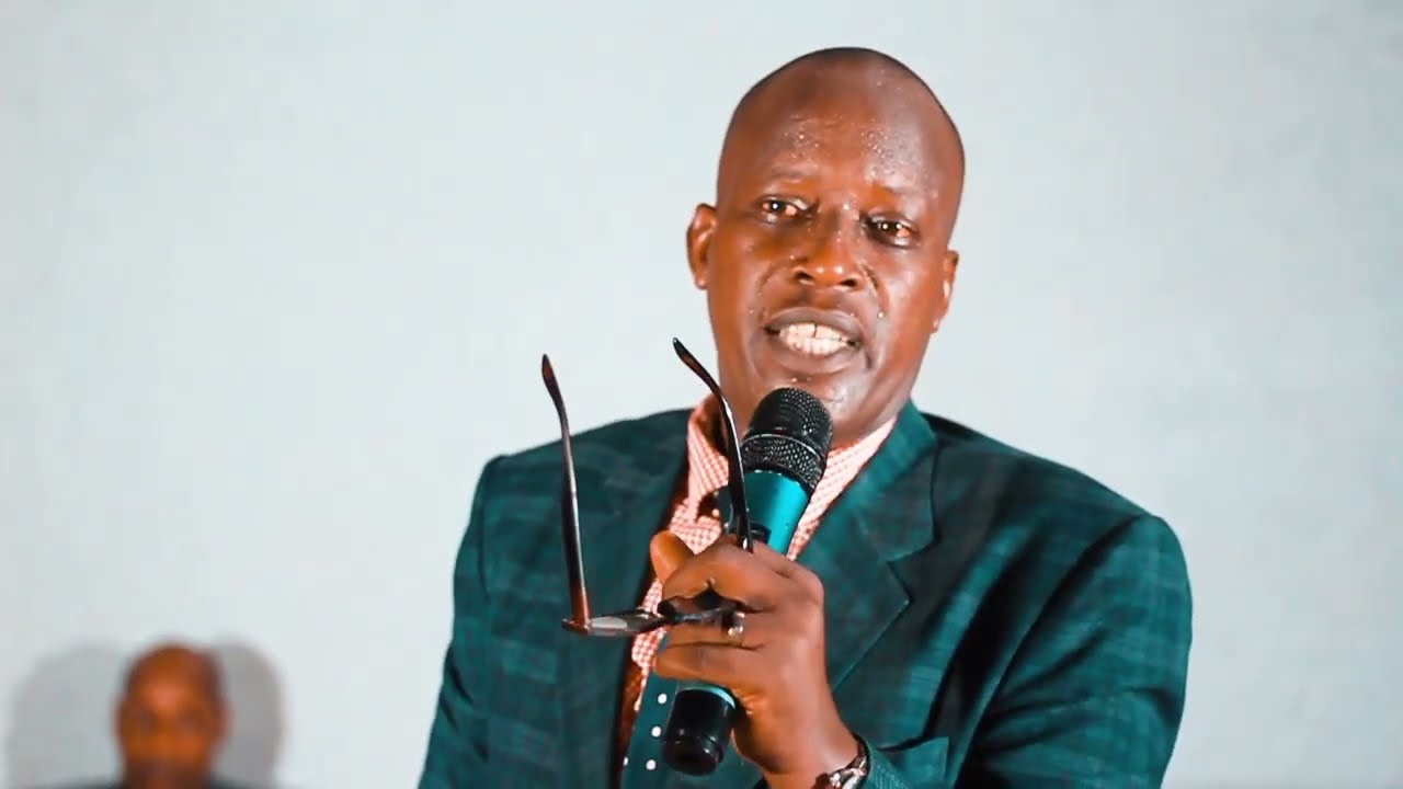 PAST MANOA || Umukirisitu wese Agomba ku baka ku rutare || ari rwo Yesu christu .
