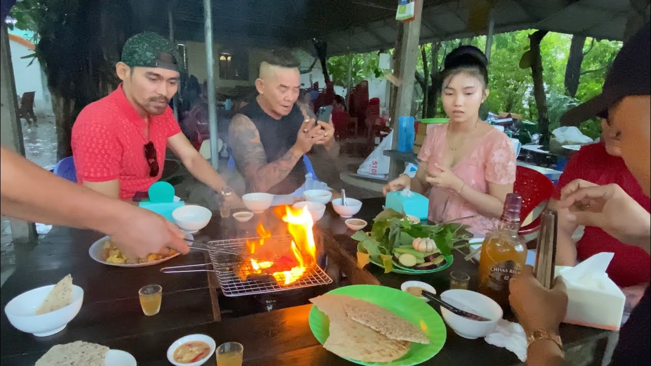 500 Anh Em Bụi Đời Chợ Cá Đi Củ Chi Chọn Cảnh Nhà Tù Cho Hai Hổ Và Cái Kết Là Trời Mưa Tầm Tả 😢😢