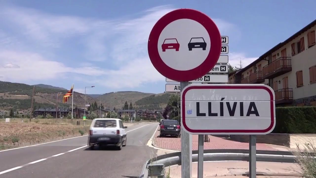 Llivia: the Spanish enclave in France that wants to be solely part of Catalonia. Confused?
