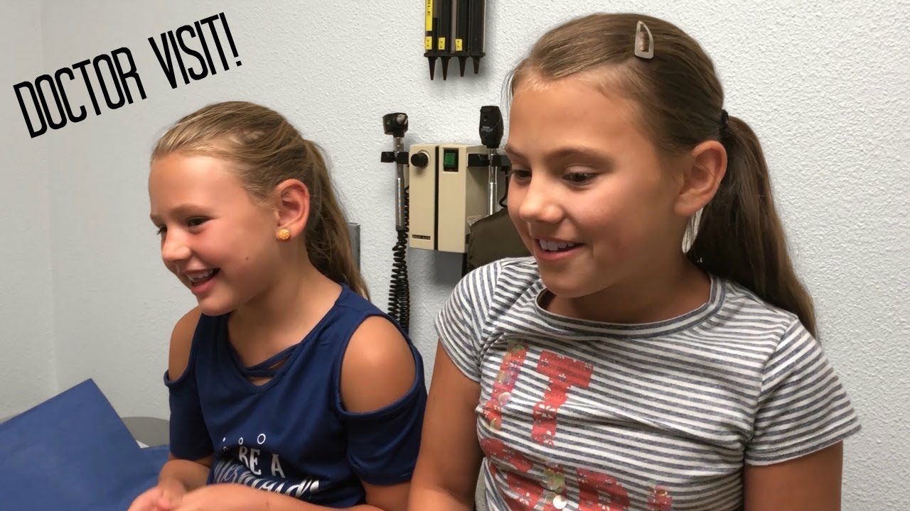 BACK TO SCHOOL DOCTOR APPOINTMENTS WITH 5 KIDS! FAMILY VLOG