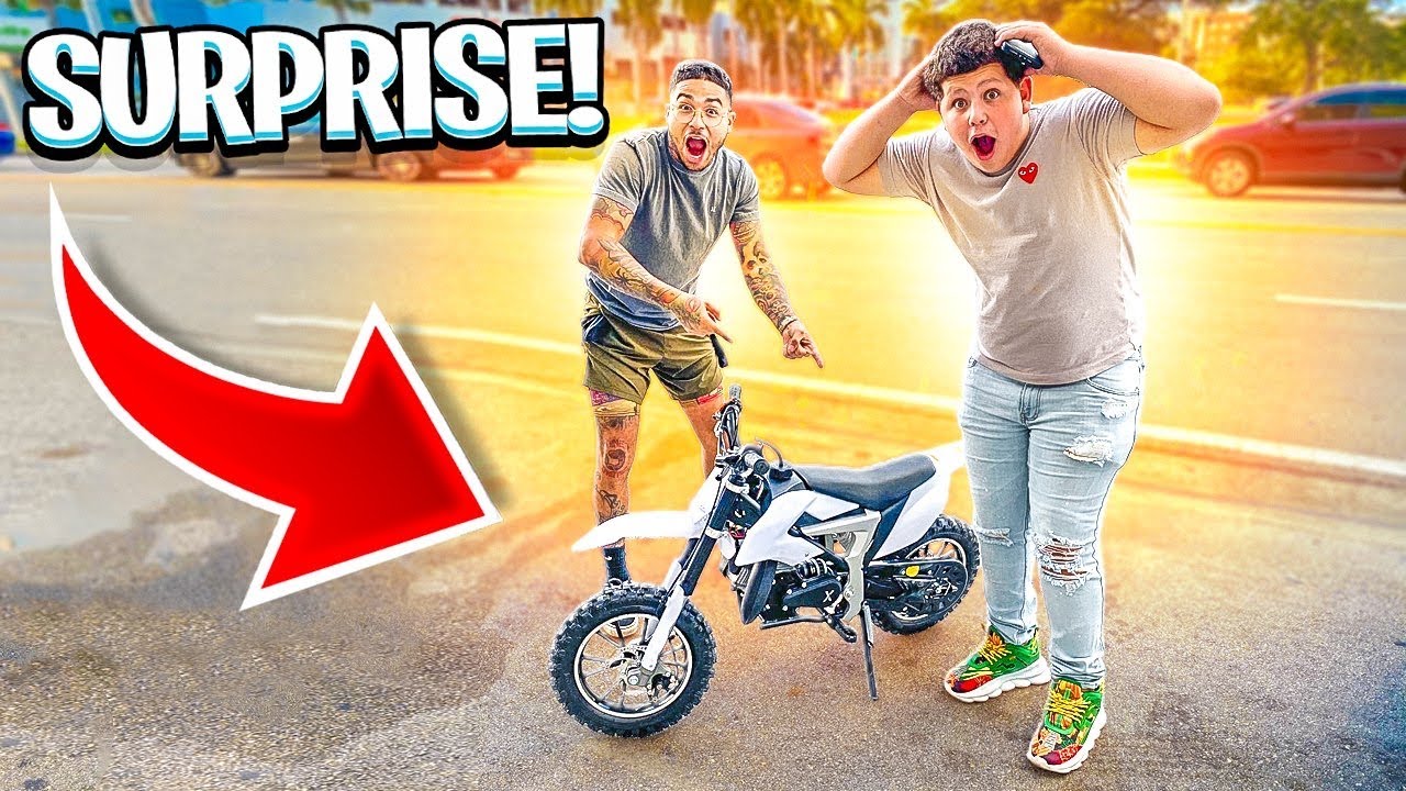 SURPRISING MY LITTLE BROTHER WITH THE CHEAPEST DIRTBIKE FROM AMAZON ! | BRAAP VLOGS