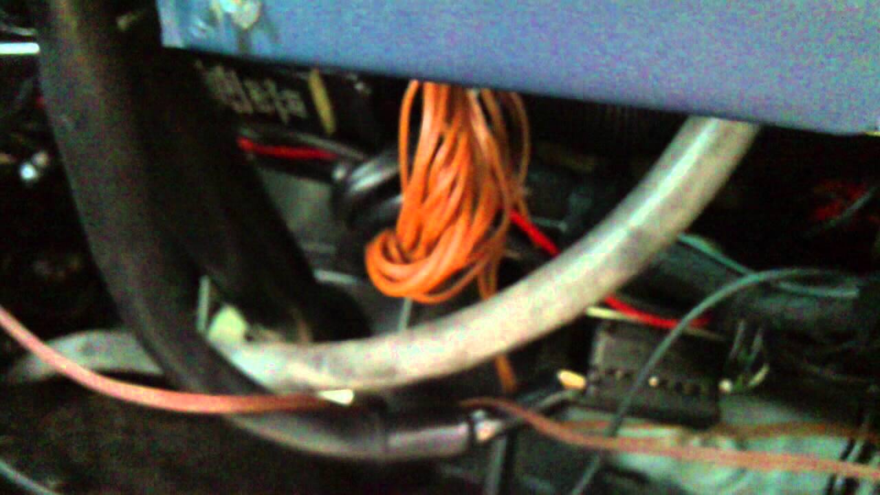 Mercedes W123 instrument cluster removal