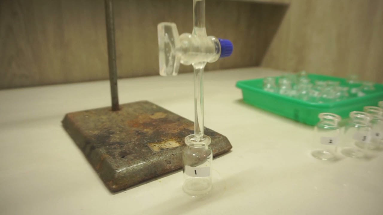 Praktikum Kromatografi Kolom Daun Sirih Merah