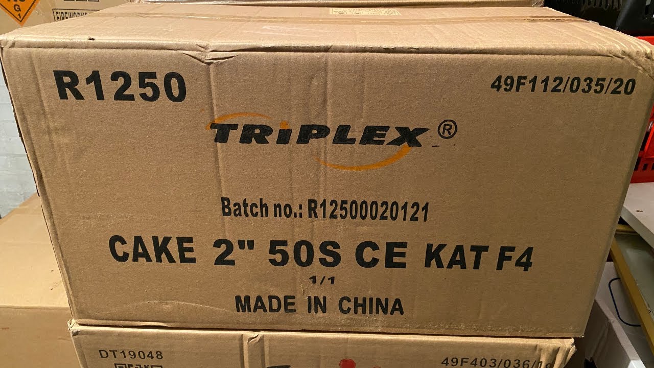 Triplex - R1250 - 50 shots 2'' - Vuurwerk