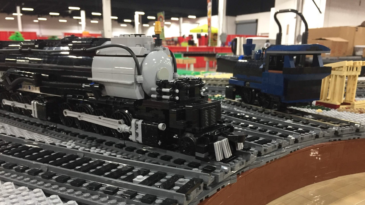 LEGO Philly BrickFest Live! 2017 - PennLug Trains 1080p HD