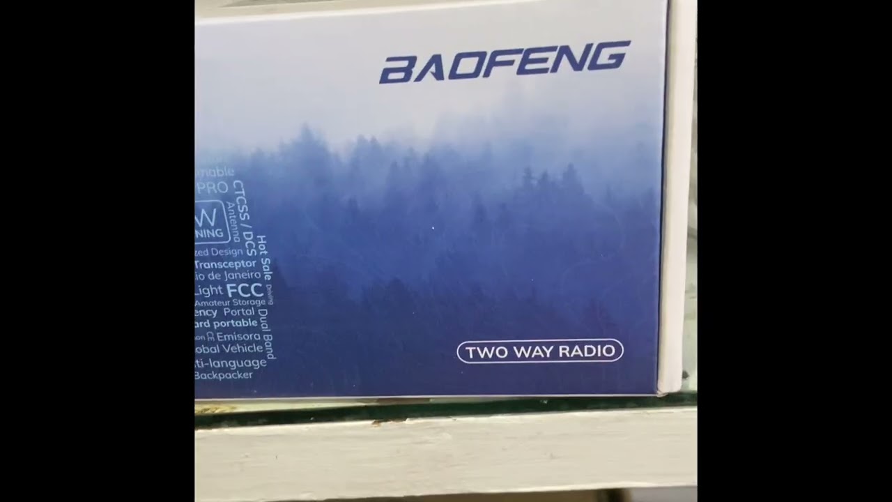 Unboxing a UV 5R Radio that I’m gonna use to chase Trains with