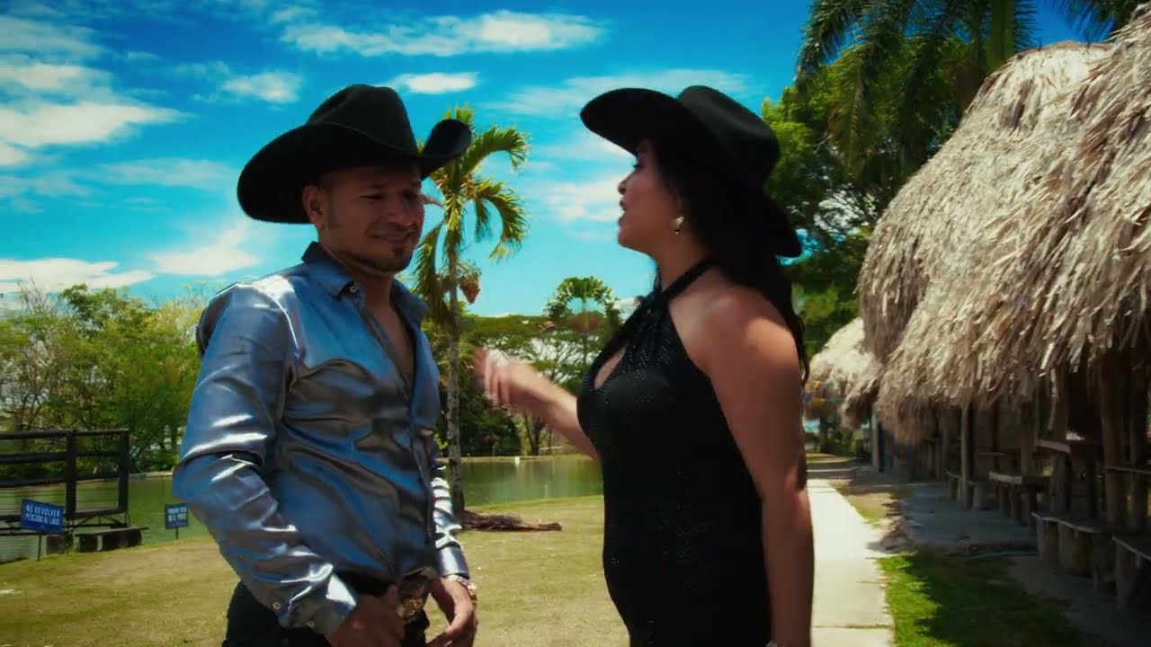 Error de los dos - Kerly Ospina Ft.