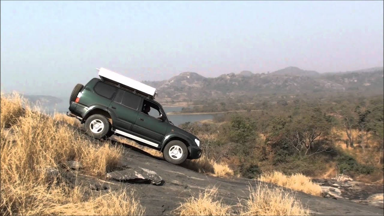Landcruiser KZJ95 camping near Usman in Nigeria with the Abuja Offroad Club.wmv