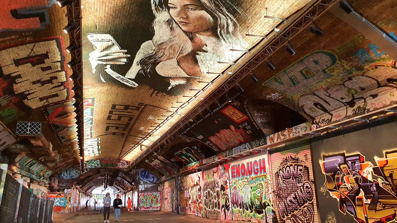 London Leake Street Tunnel Graffiti And Street Art | BANKSY TUNNEL