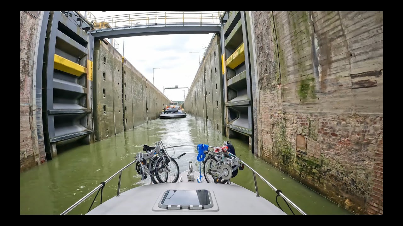 Drittletzte Etappe der Heimreise mit 6! Schleusen a.d. DEK. Start im Altarm d. Ems bis Marina Recke.