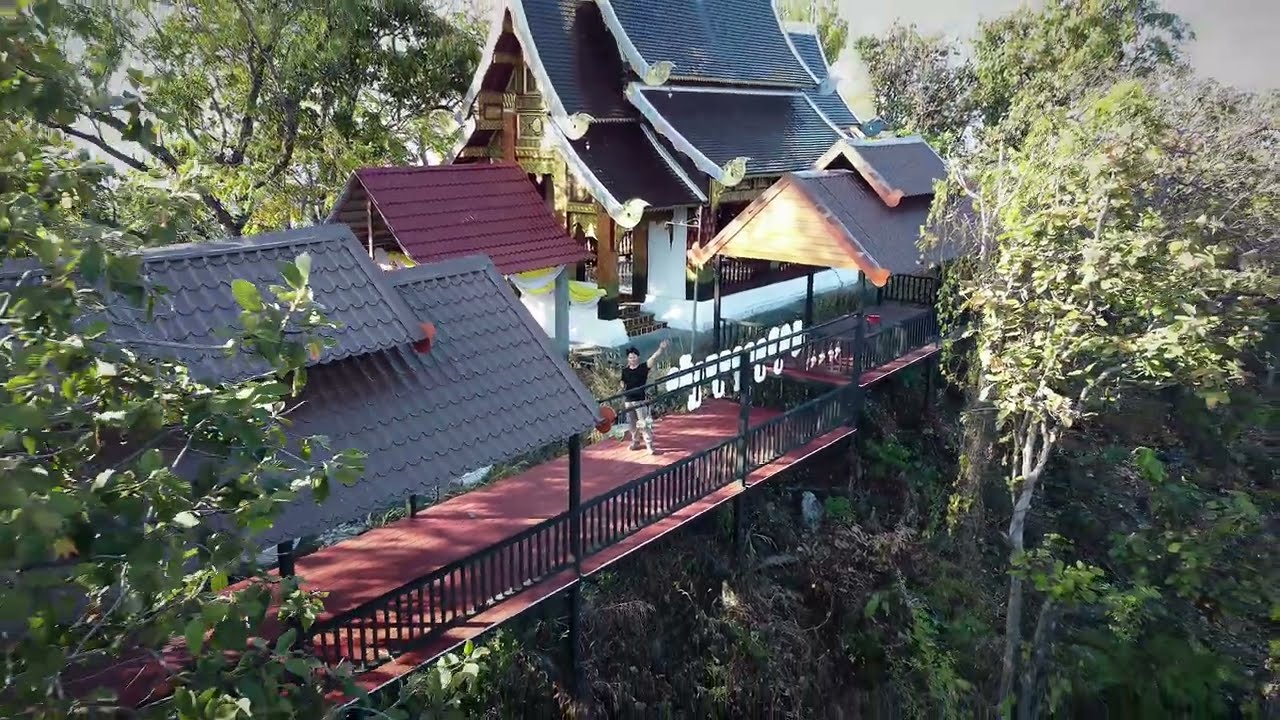 วัดป่าไทยที่สวยระดับโลกแต่คนไทยยังไม่ค่อยรู้จัก | ดอยขะม้อ ลำพูน