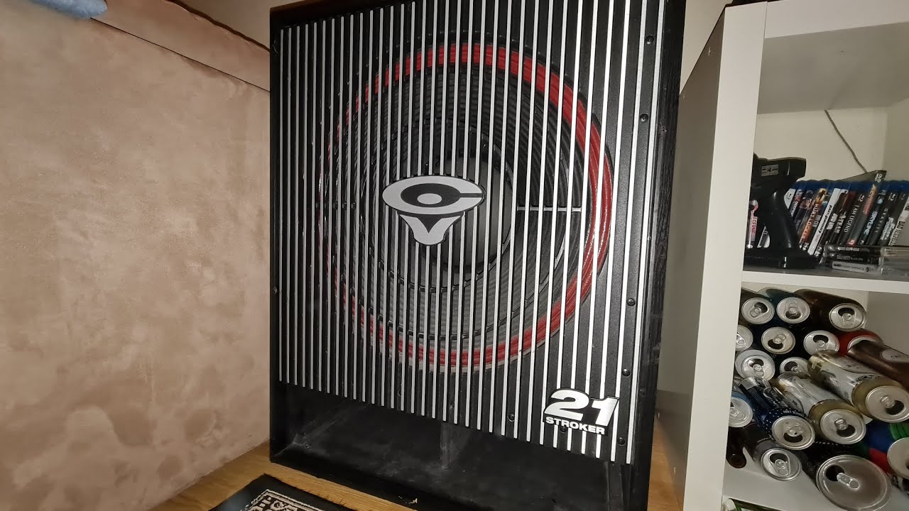 Cerwin-Vega! absolute madness