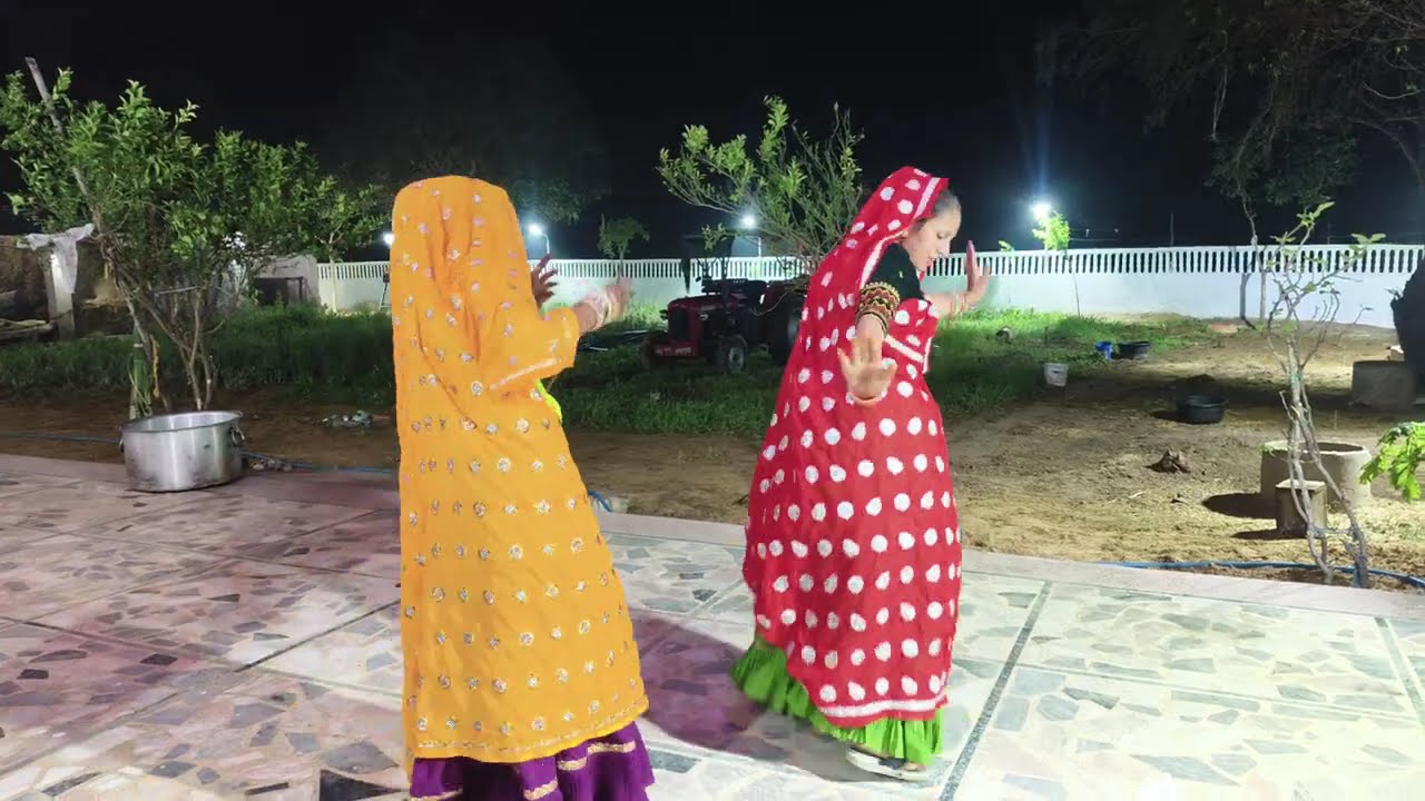 नई नवेली दुल्हन का dance 🩰।।  #meenageet #meenawati #meenadance #dance #dulhandance 