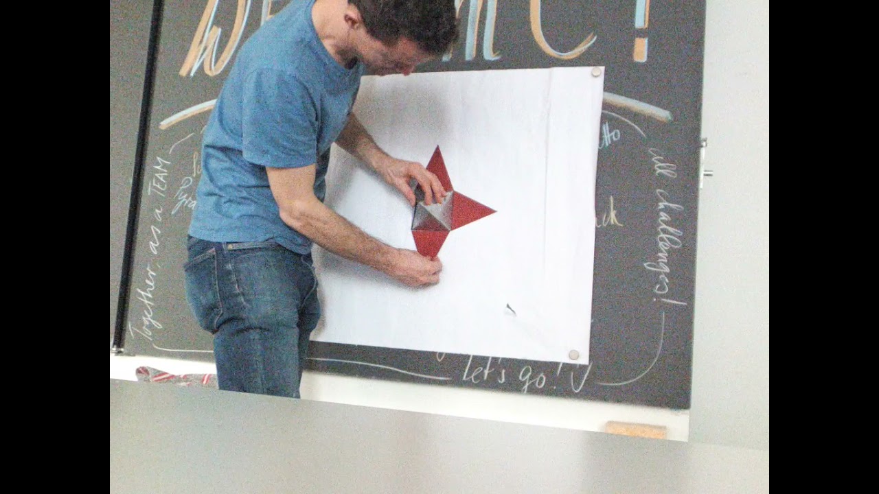 Math2 4a Pyramidennetz und Oberfl&auml;cheninhalt der Pyramide praktisch