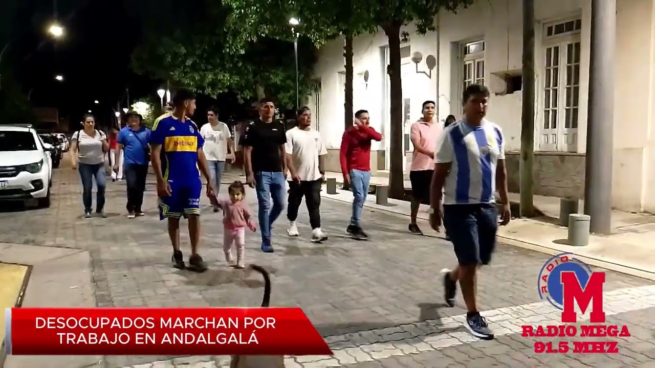 DESOCUPADOS MARCHAN POR TRABAJO EN ANDALGALÁ