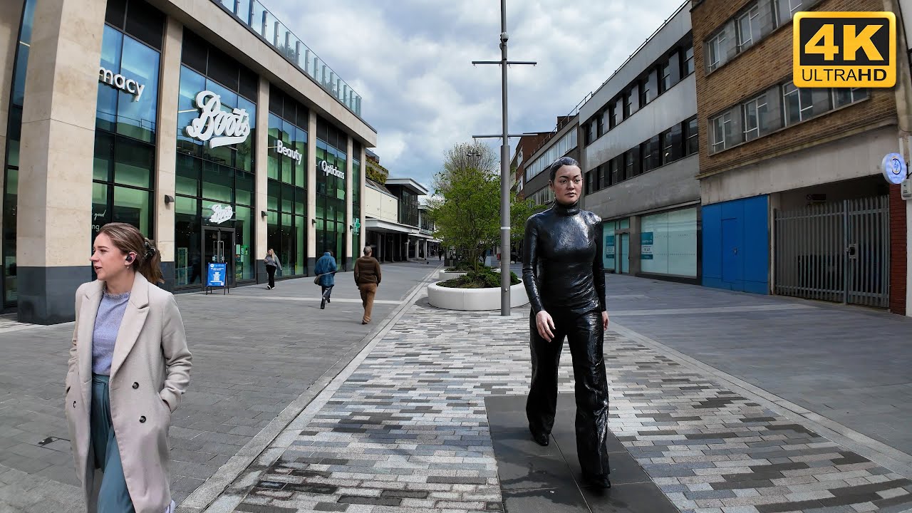 Woking Town Centre | Walking Tour 4K